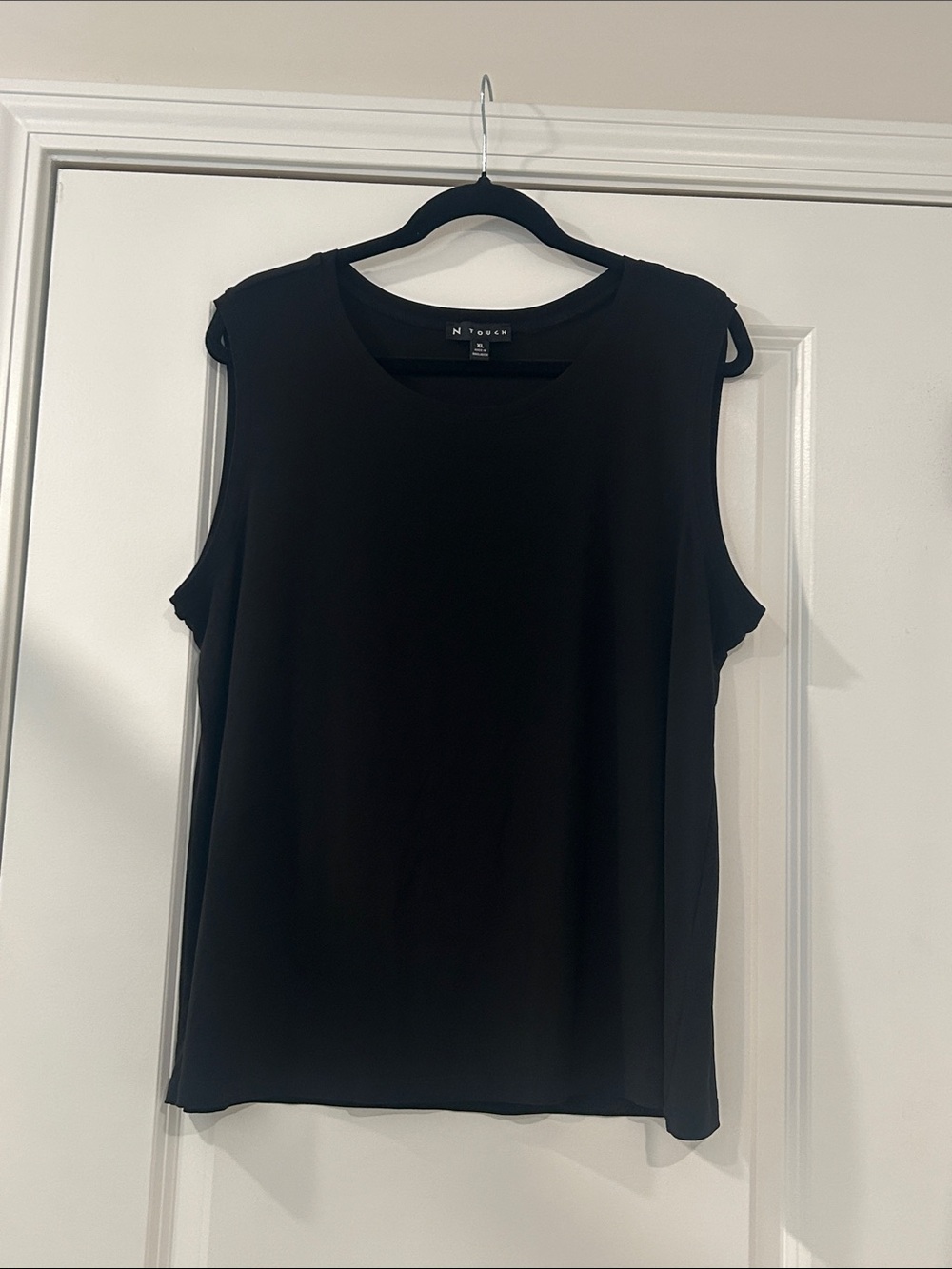 N Touch Black Sleeveless Crewneck Tank Top